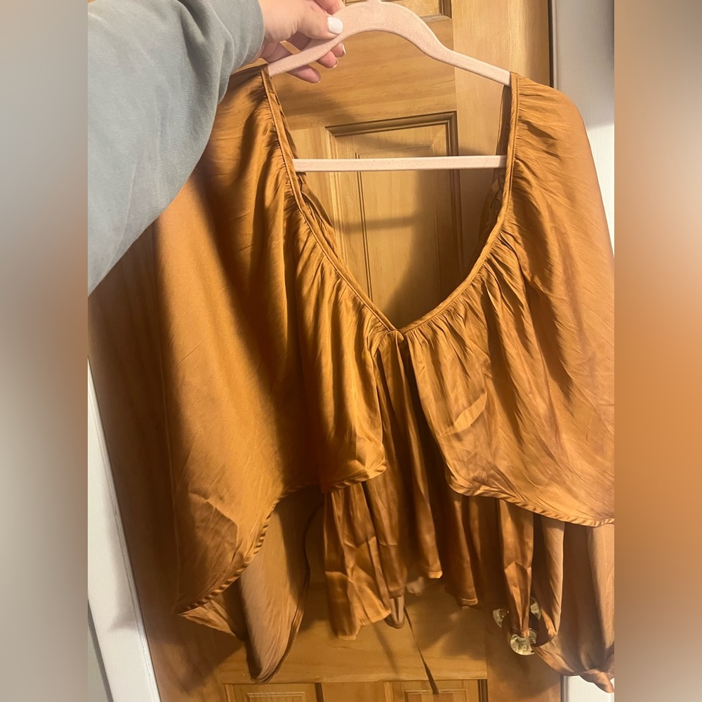 Bronze Flowy Top